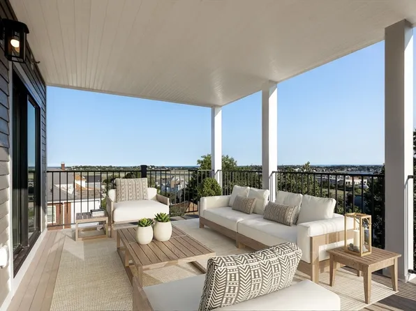 68 Orient Ave Floor 2, Boston, MA 02128