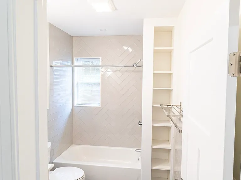 168 Humboldt Ave #1 — Photo 22