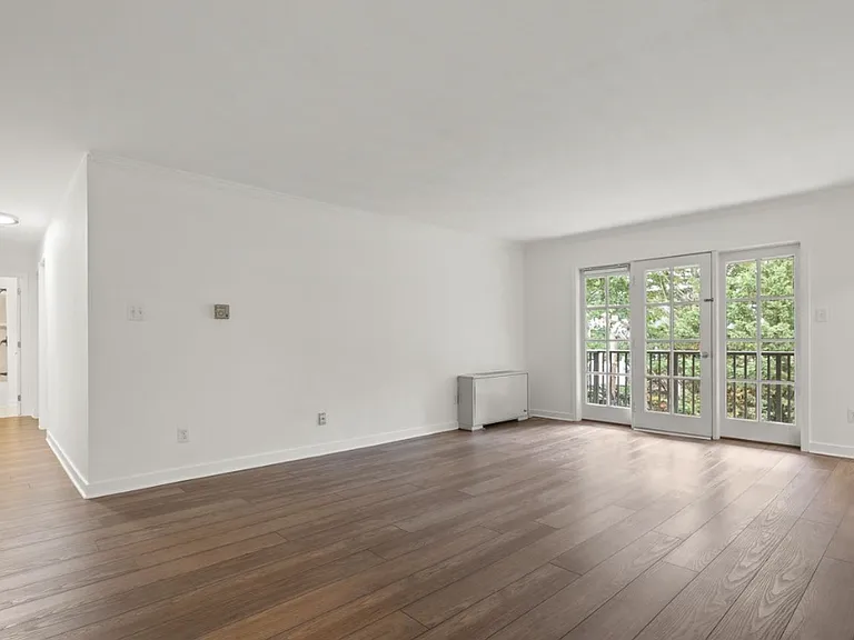 3334 Spring Ln #B42 — Photo 12