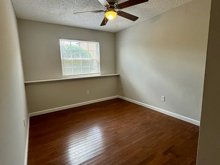 3310 Watson Rd #9 — Photo 10