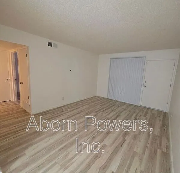 1255 & 1275 Williams Way #1275-9 — Photo 5