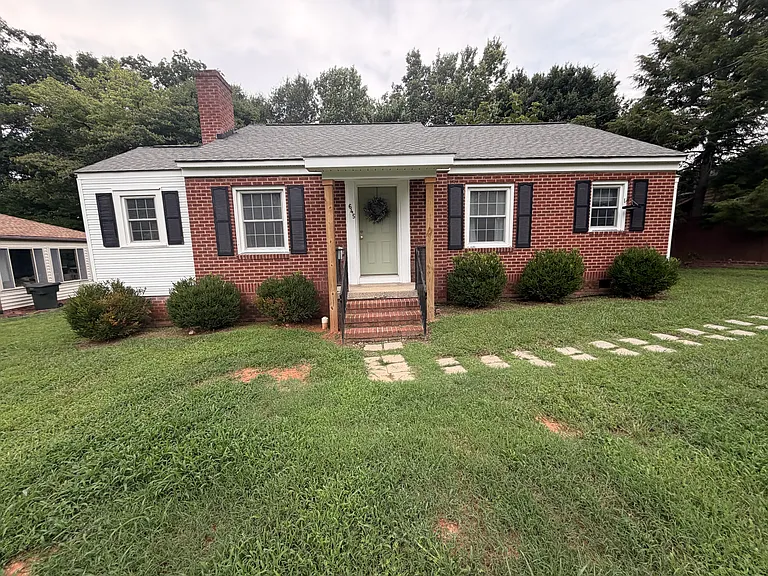 645 Redding Rd — Photo 1