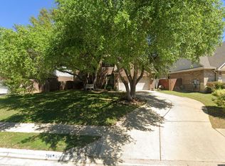 704 S Frontier Ln, Cedar Park, TX 78613