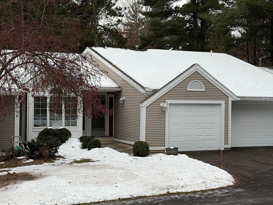 1st image of 3361 Woodwind Dr NE #6