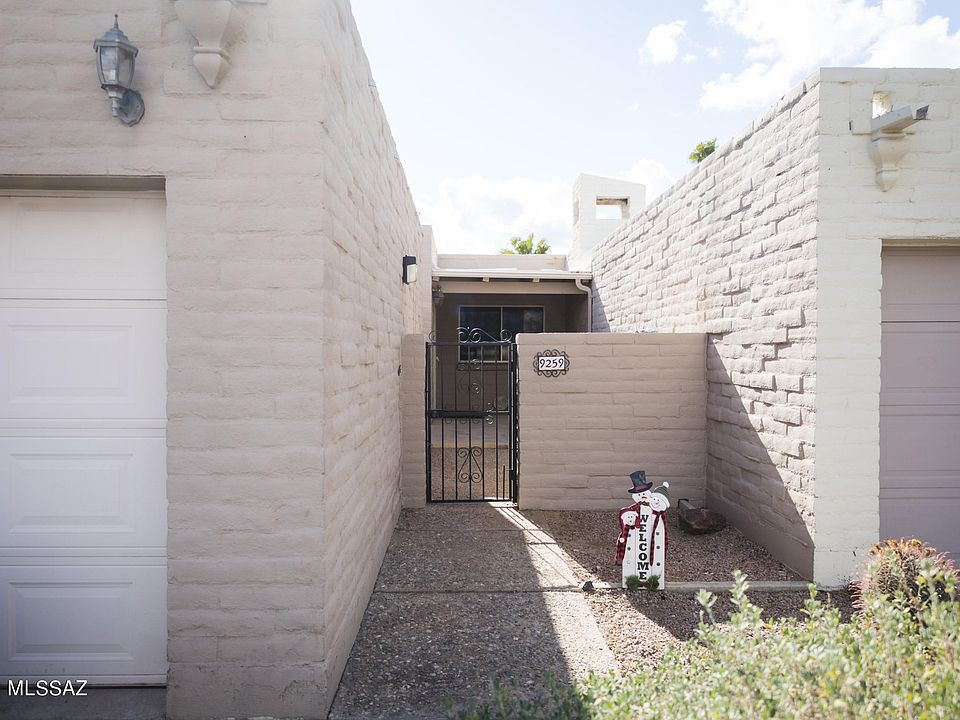 1st image of 9259 E Desert Sands Ln