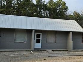 519 E Main St, Statesboro, GA