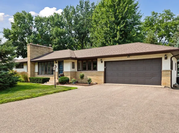 6380 Jefferson St NE, Fridley, MN 55432