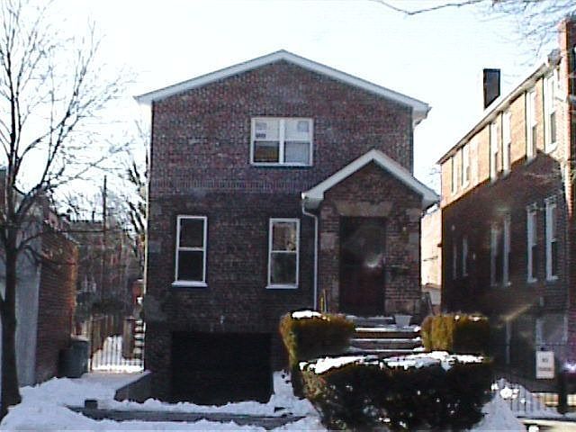 4209 Ely Ave Bronx, NY 10466