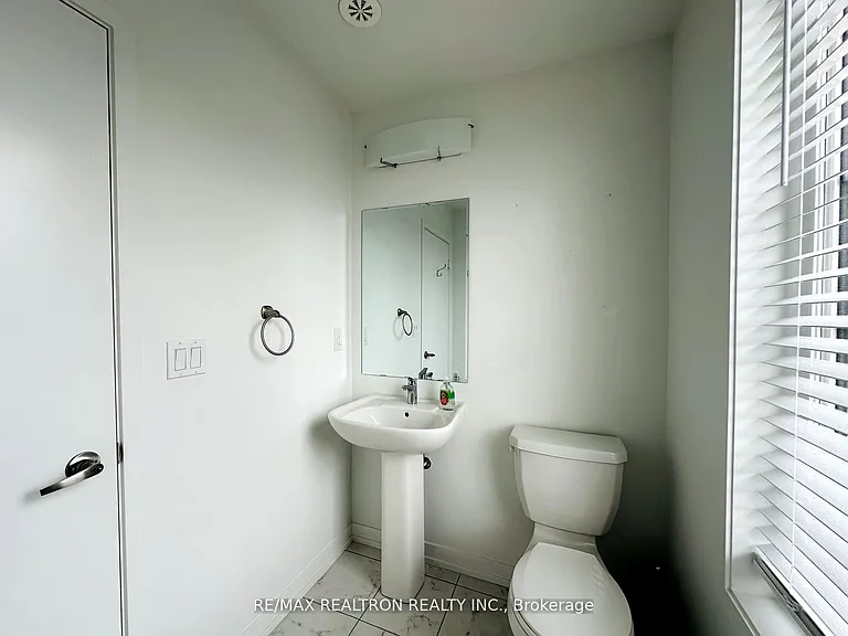 193 Harding Park St — Photo 8
