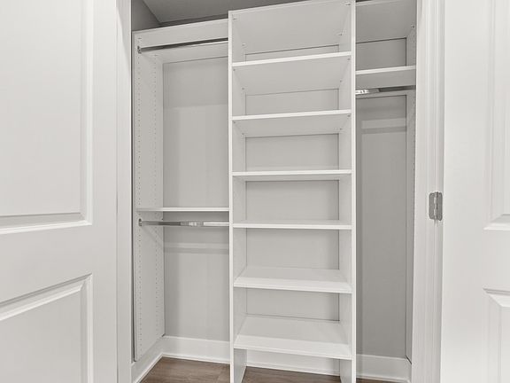 4th image of 5244 Spruce St #1-4
