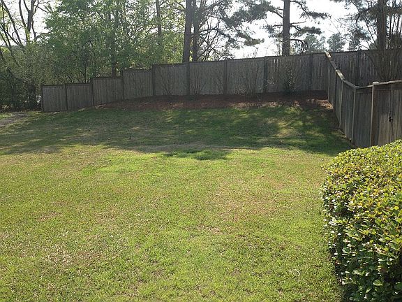 Side yard back fence 