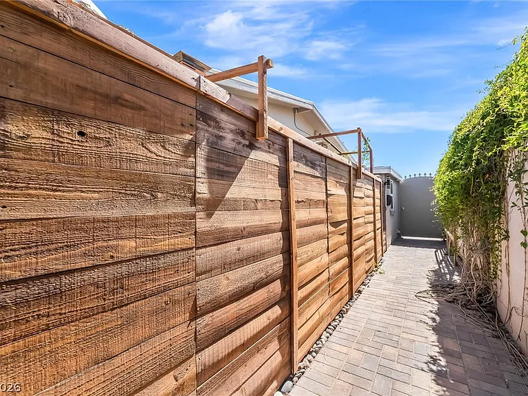 5149 Poncho Cir #1 — Photo 26