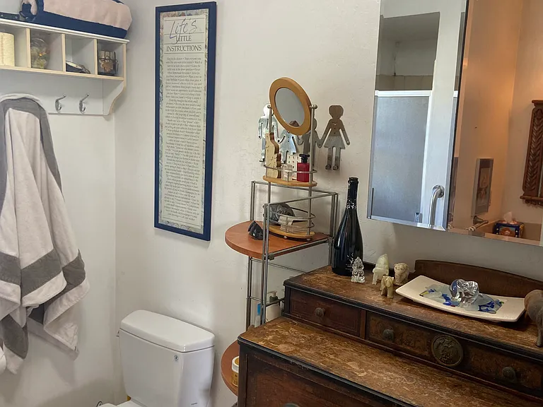 500 Los Verdes Dr #A — Photo 5