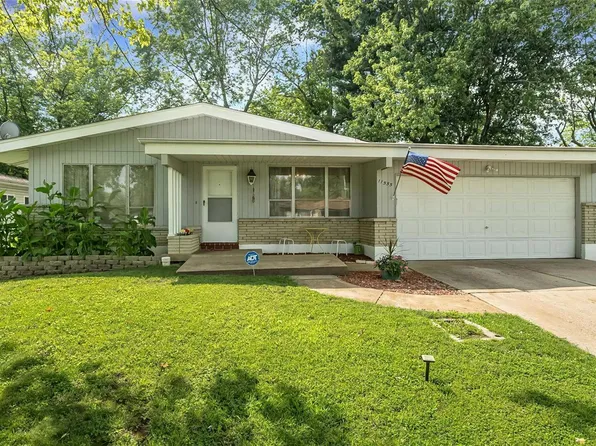 11555 Criterion Ave, Saint Louis, MO 63138