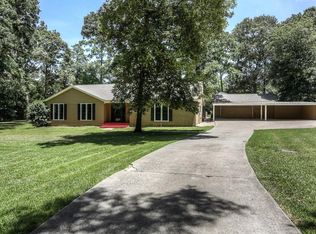 16722 Surrey Ln, Stagecoach, TX 77355