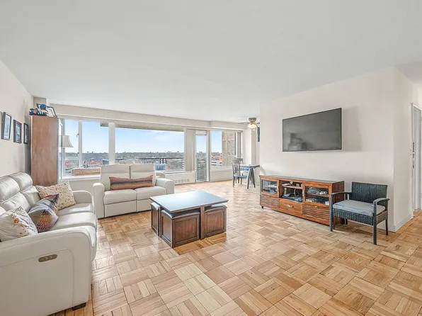 16625 Powells Cove Blvd APT 15G, Flushing, NY 11357