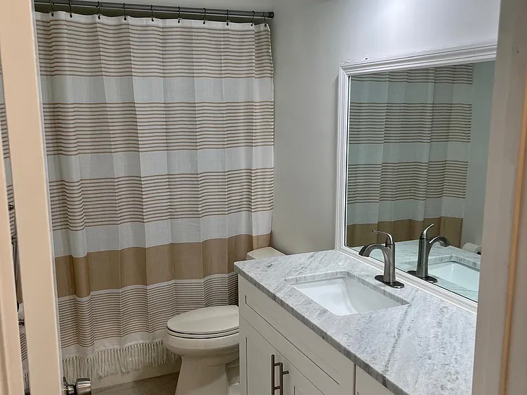 17 Brook Pl — Photo 5