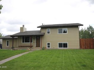 513 38th St N, Great Falls, MT 59405