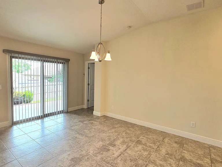 5625 Shooting Star Ct — Photo 3