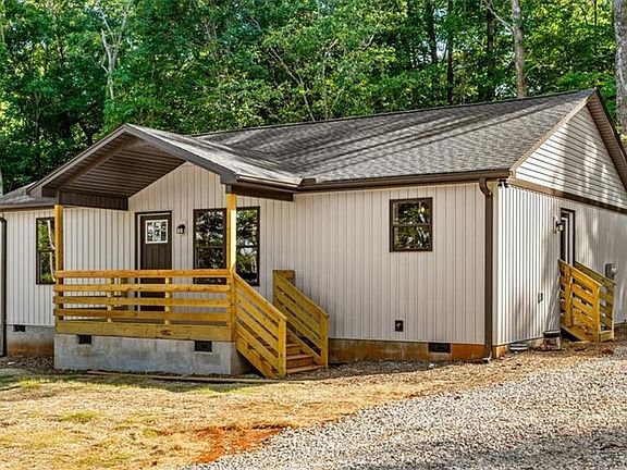 2nd image of 2945 Little Creek Dr
