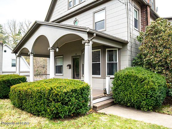 2nd image of 54 Carverton Rd