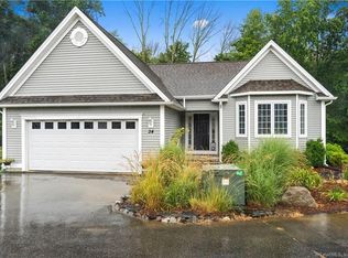 94 Stonehouse Rd UNIT 34, Coventry, CT 06238