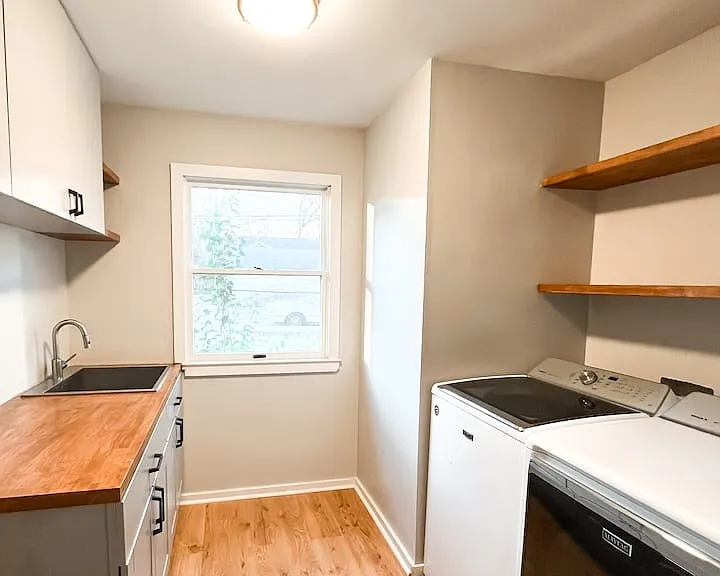 1301 Hemlock St — Photo 3