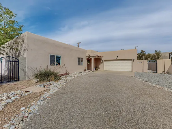 1833 Lafayette Dr NE, Albuquerque, NM 87106