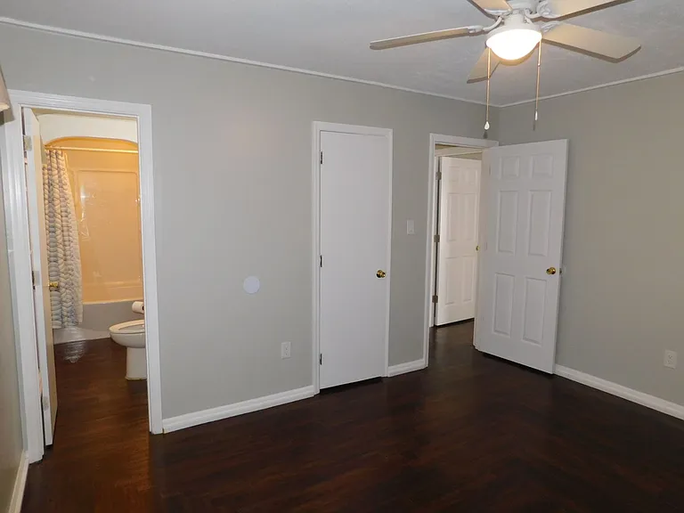 605 Hayden Ct — Photo 23