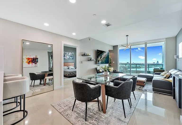 900 Biscayne Blvd #3109 — Photo 23