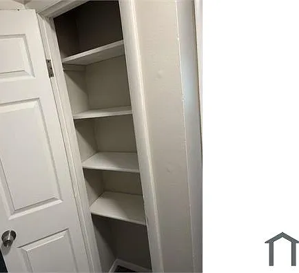 2100 Harrison Ave #3 — Photo 5