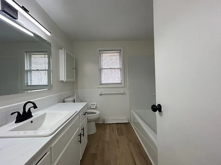 225 Sippo Ave NW #225 — Photo 6