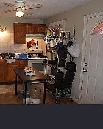 2nd image of 9404 E Winner Rd