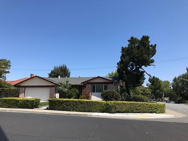 1st image of 2961 Mauricia Ave