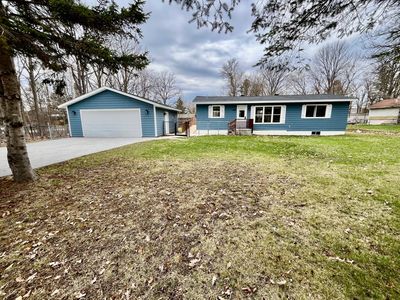 445 NE 2nd Ave, Cohasset, MN, 55721