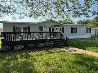 18 Timber Ct, Flint, MI 48506