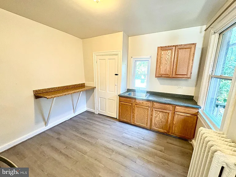 42 S Ann St #2 — Photo 9