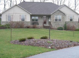 4 Redtail Cir, Denver, PA 17517