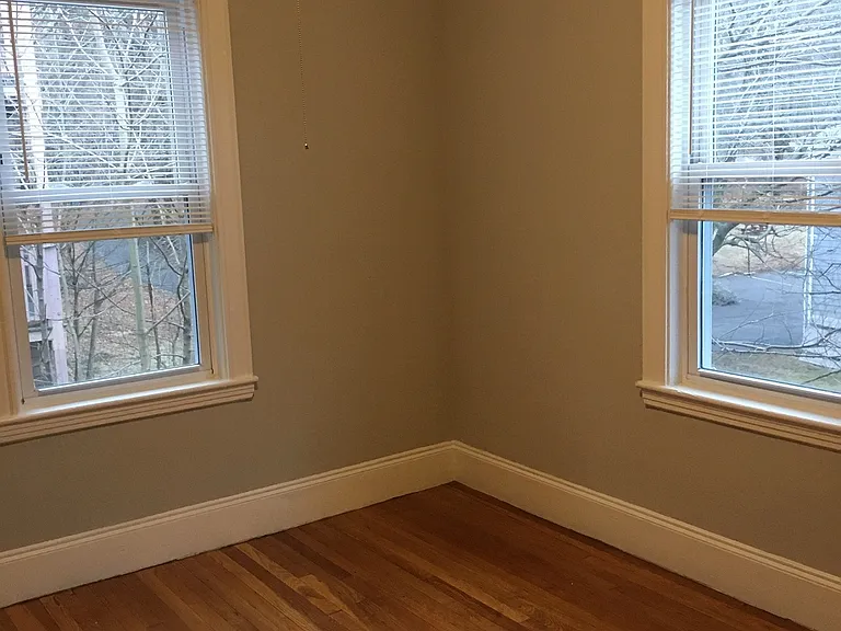 16 Glenside Ave #1R — Photo 12