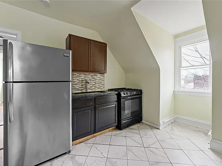 317 Kearsarge St #3 — Photo 12