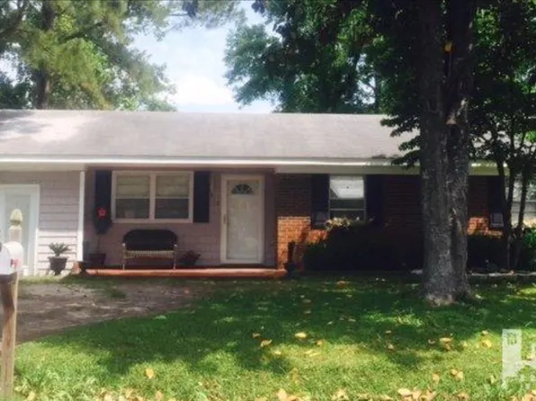 412 Normandy Dr, Wilmington, NC 28412