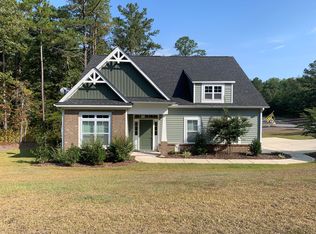 110 Grace Ct, West End, NC 27376