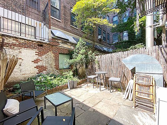 1st image of 238 W 20th St APT 1D