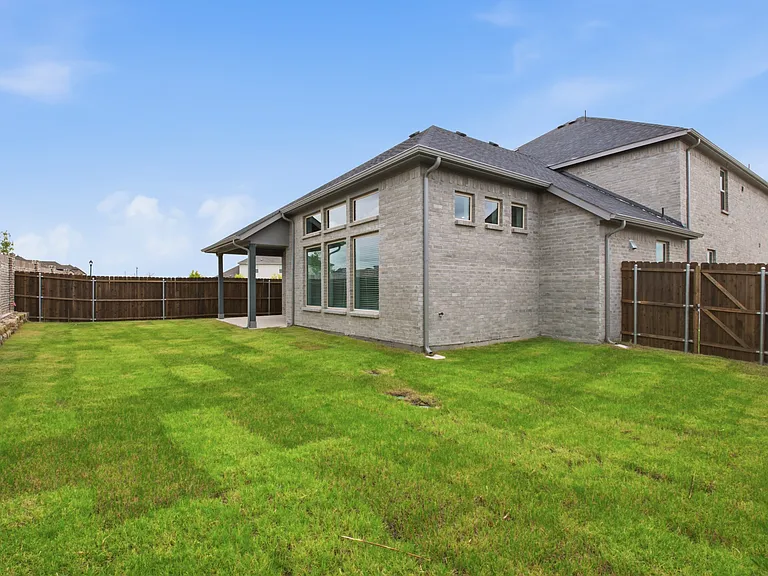 5108 Noland Dr — Photo 48