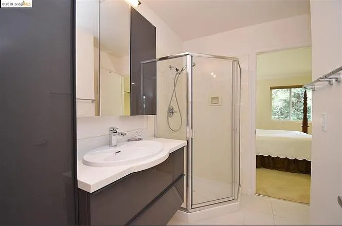 1716 Holland Dr — Photo 14