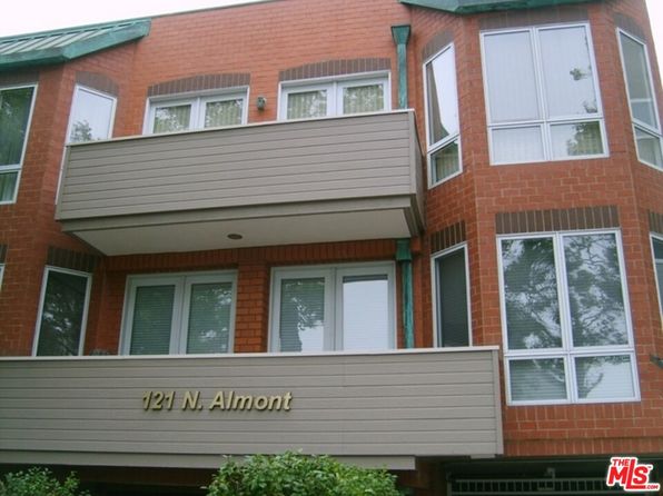 121 N Almont Dr APT 302