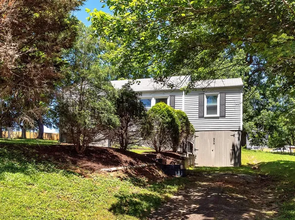 959 Lincoln St, Clarksville, TN 37040