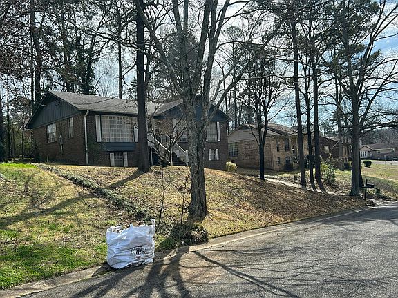 3rd image of 2033 Lemuel Ct