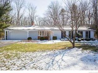 114 Woodland Dr, East Aurora, NY 14052