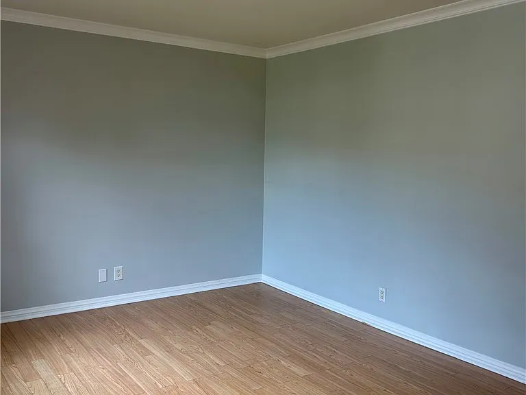 441 S Doheny Dr — Photo 7